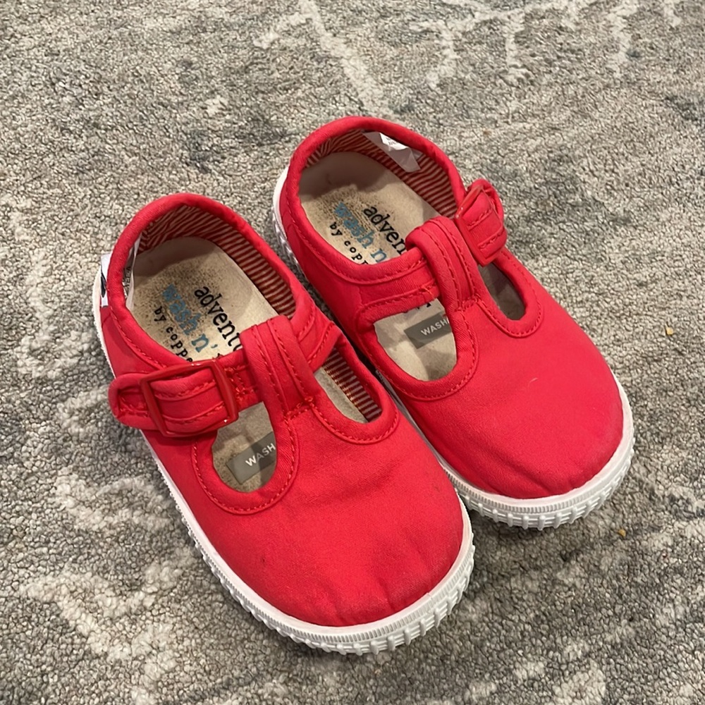 Toddler girl red adventure wash and wear by Copper Key size 7 - Picture 2 of 7